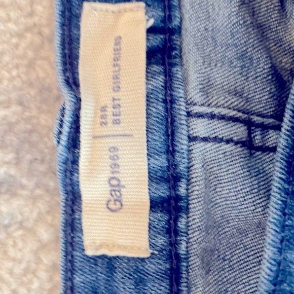 GAP jeans with stars - Picture 2 of 2